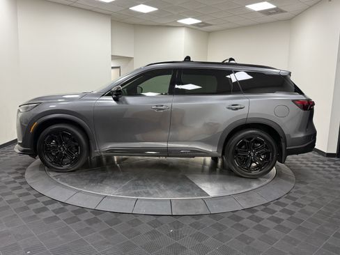 Certified 2026 INFINITI QX60 Sport w/ Dark Cargo Package AWD/4WD image 4