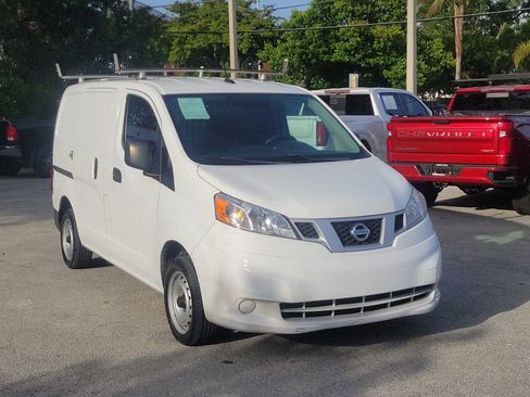 Used 2020 Nissan NV200 S FWD image 8