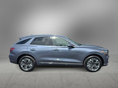 Certified 2026 Genesis Electrified GV70 AWD/4WD image 9