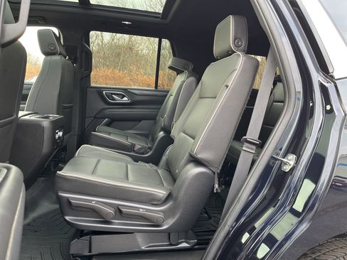 Certified 2023 GMC Yukon SLT image 10