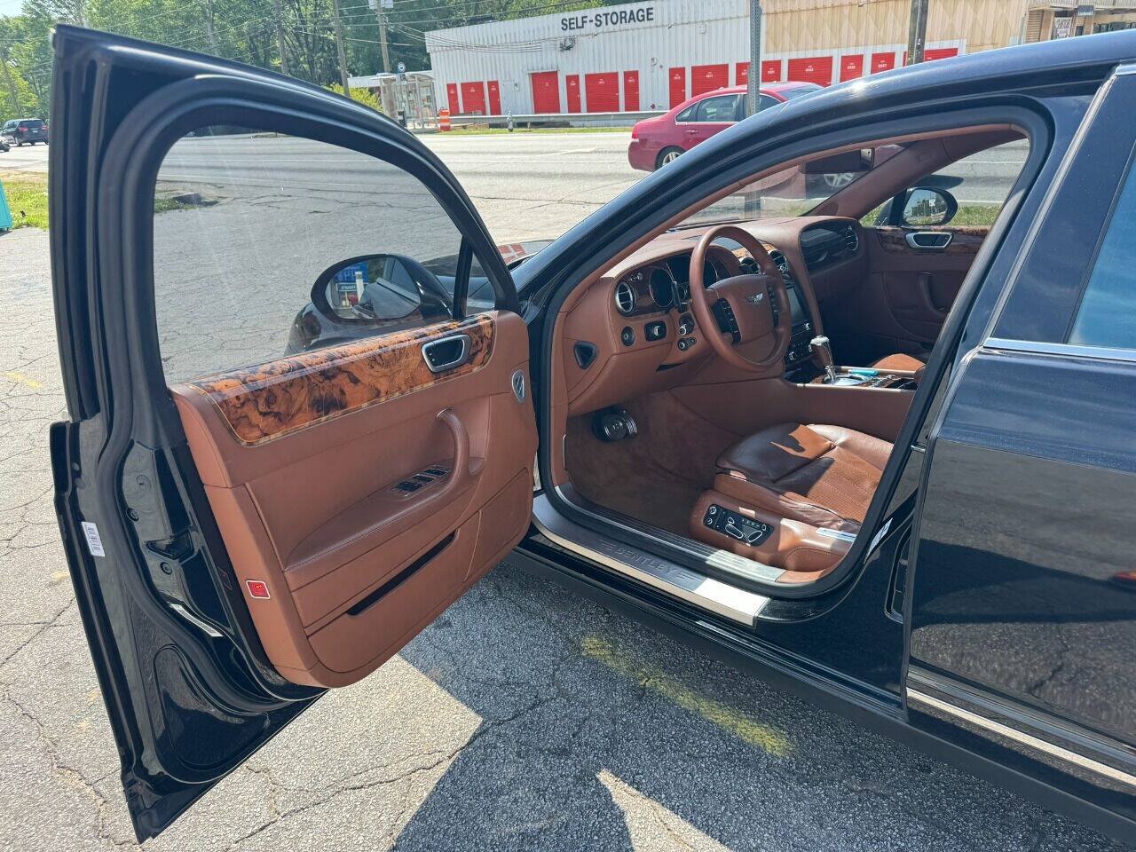 Used 2012 Bentley Flying Spur Flying Spur AWD/4WD image 9