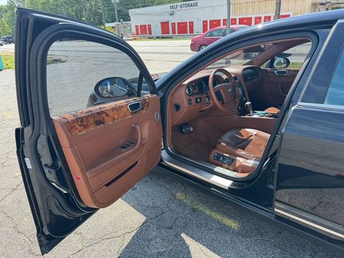 Used 2012 Bentley Flying Spur Flying Spur AWD/4WD image 9