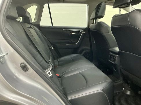 Used 2019 Toyota RAV4 XLE Premium w/ All Weather Liner Package image 26
