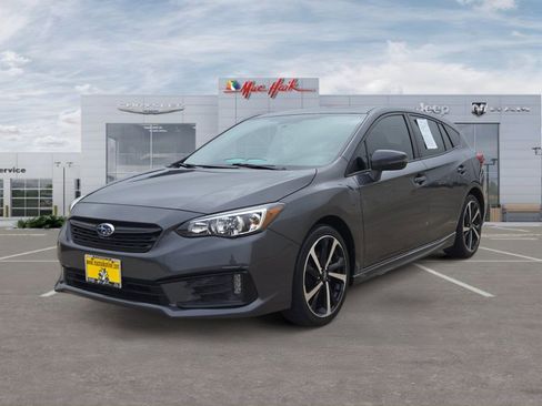 Used 2020 Subaru Impreza 2.0i Sport image 1