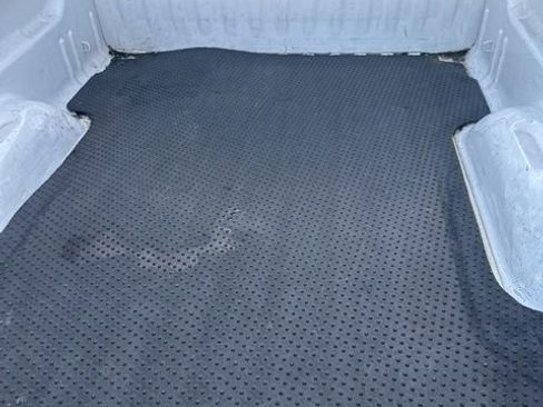 Used 2016 Chevrolet Silverado 1500 Custom w/ Custom Convenience Package image 9