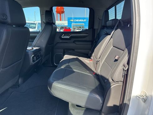 Used 2023 GMC Sierra 1500 SLT w/ SLT Premium Package image 40