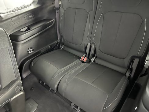 Certified 2025 Jeep Grand Cherokee L Laredo w/ Luxury Tech Group I image 26