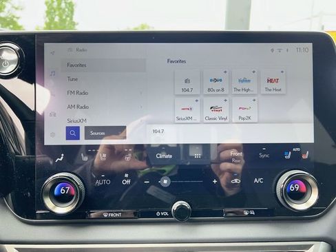 Used 2023 Lexus RX 350 w/ Accessory Package (Z1) AWD/4WD image 14