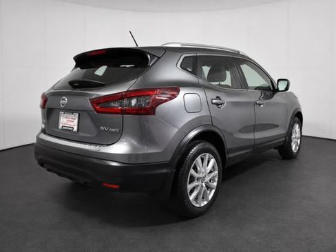 Used 2022 Nissan Rogue Sport SV AWD/4WD image 4