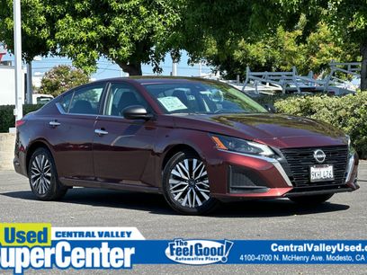 Certified 2024 Nissan Altima 2.5 SV