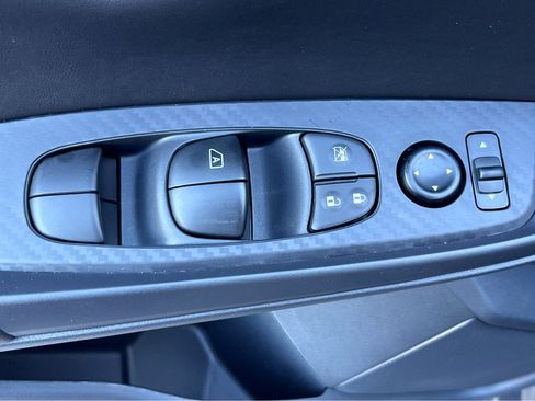 New 2025 Nissan Sentra SV w/ All-Weather Package image 15