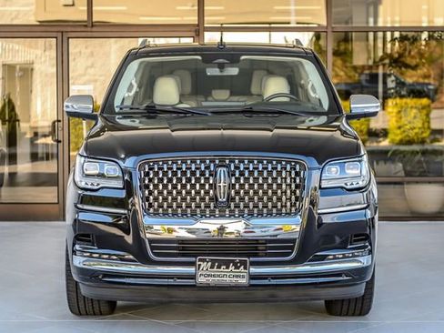 Used 2022 Lincoln Navigator L Black Label image 5