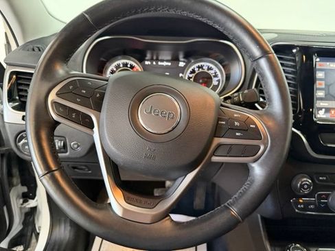 Used 2019 Jeep Cherokee Limited AWD/4WD image 19