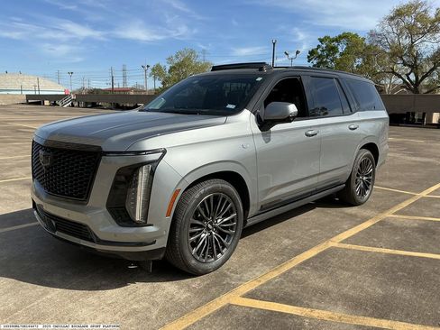 Used 2025 Cadillac Escalade Sport Platinum w/ LPO, Floor Liner Package image 4