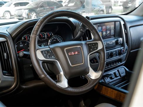 Used 2017 GMC Sierra 1500 SLT image 13