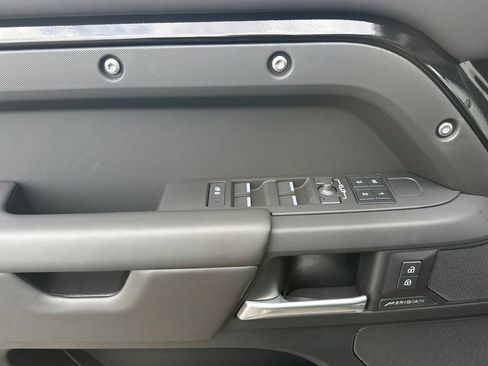 New 2026 Land Rover Defender 110 S image 15