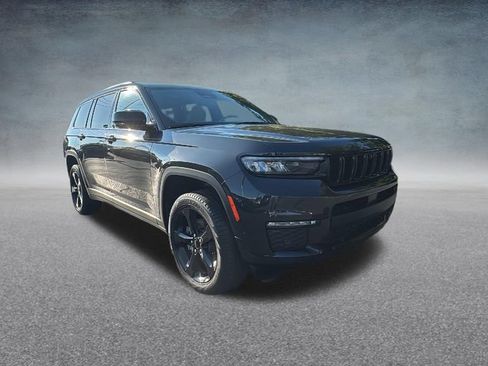 Used 2024 Jeep Grand Cherokee L Limited w/ Luxury Tech Group II AWD/4WD image 2