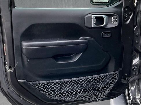 Used 2019 Jeep Wrangler Unlimited Sport S image 20