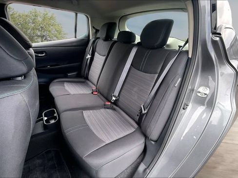 Certified 2025 Nissan Leaf SV Plus FWD image 21