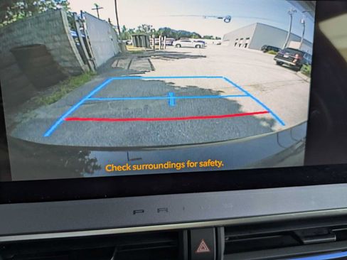 Used 2024 Toyota Prius XLE AWD/4WD image 21