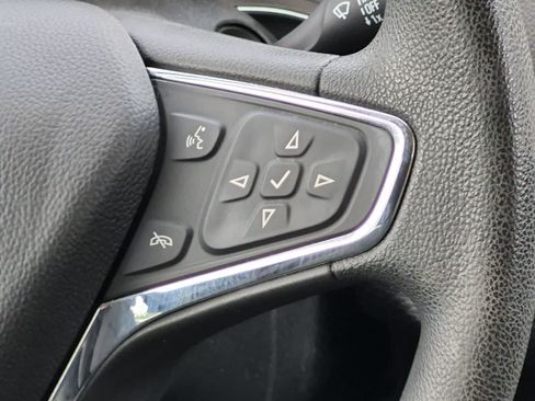 Used 2017 Chevrolet Cruze LT w/ Convenience Package FWD image 24