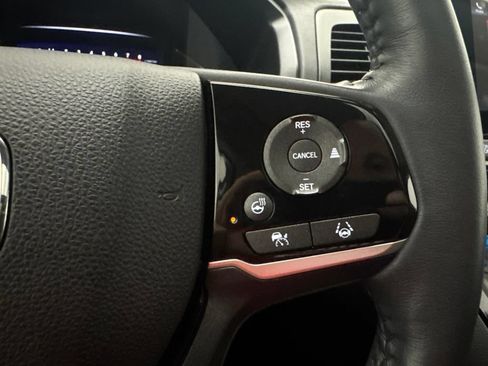 Used 2023 Honda Odyssey Elite image 36