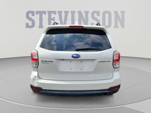 Used 2017 Subaru Forester 2.5i Premium w/ All-Weather Package AWD/4WD image 4