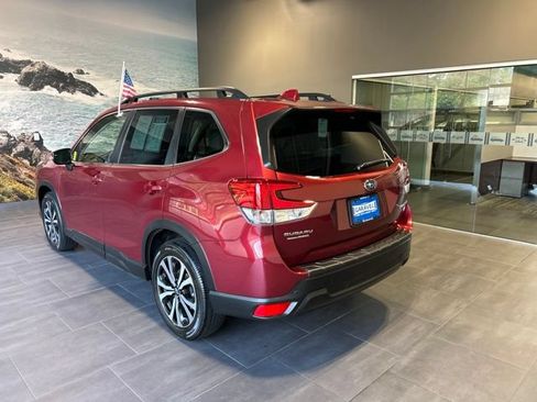 Used 2023 Subaru Forester Limited AWD/4WD image 40