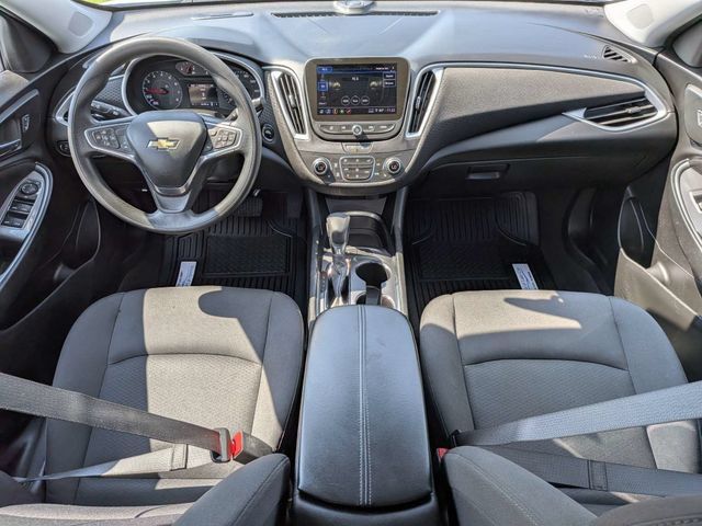 Used 2024 Chevrolet Malibu LT FWD image 13