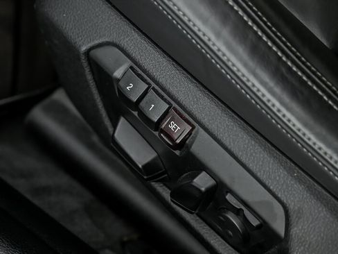 Used 2015 BMW M3 RWD image 19