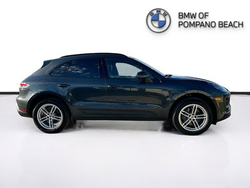 Used 2022 Porsche Macan image 8
