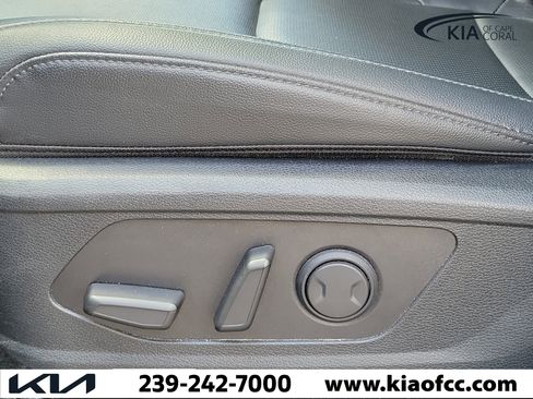 Certified 2023 Kia Sportage EX FWD image 20