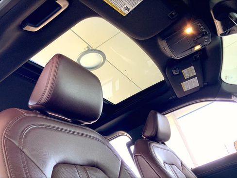 Certified 2022 Ford Expedition Limited AWD/4WD image 13