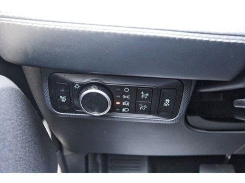 Used 2023 Ford Mustang Mach-E Select image 18