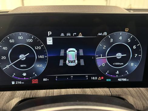 Used 2024 Kia Telluride SX AWD/4WD image 34