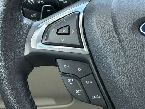 Used 2023 Ford Edge Titanium w/ Class II Trailer Tow Package AWD/4WD image 30
