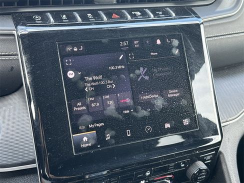 Used 2024 Jeep Grand Cherokee L Laredo image 20