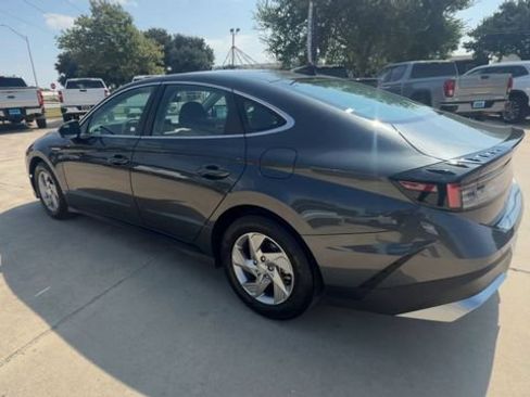Used 2025 Hyundai Sonata SE FWD image 6
