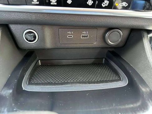 Used 2021 Nissan Rogue SV image 22