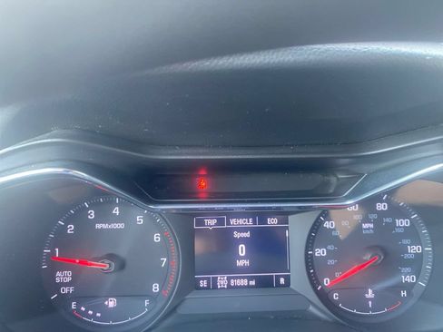 Used 2022 Chevrolet TrailBlazer LT w/ LPO, Blackout Package AWD/4WD image 34