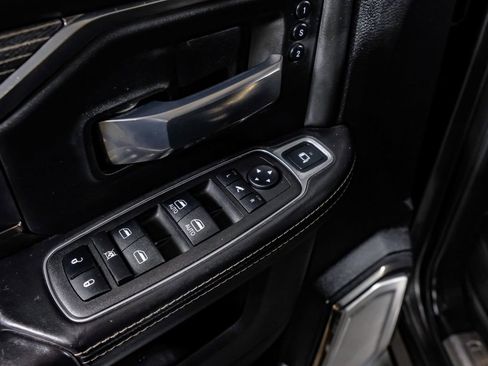 Used 2020 RAM 2500 Limited image 34