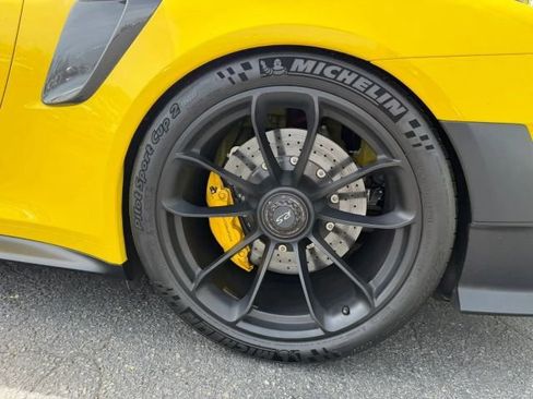 Used 2018 Porsche 911 GT2 RS image 22