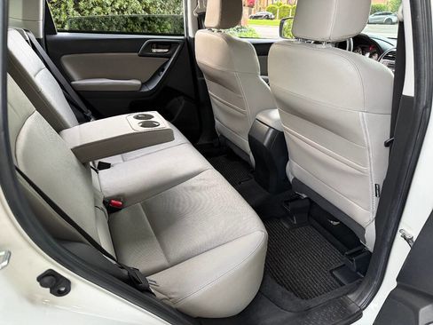 Used 2014 Subaru Forester 2.5i Limited w/ Popular Package #2 image 21