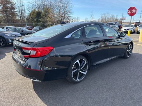 Used 2022 Honda Accord Sport image 5