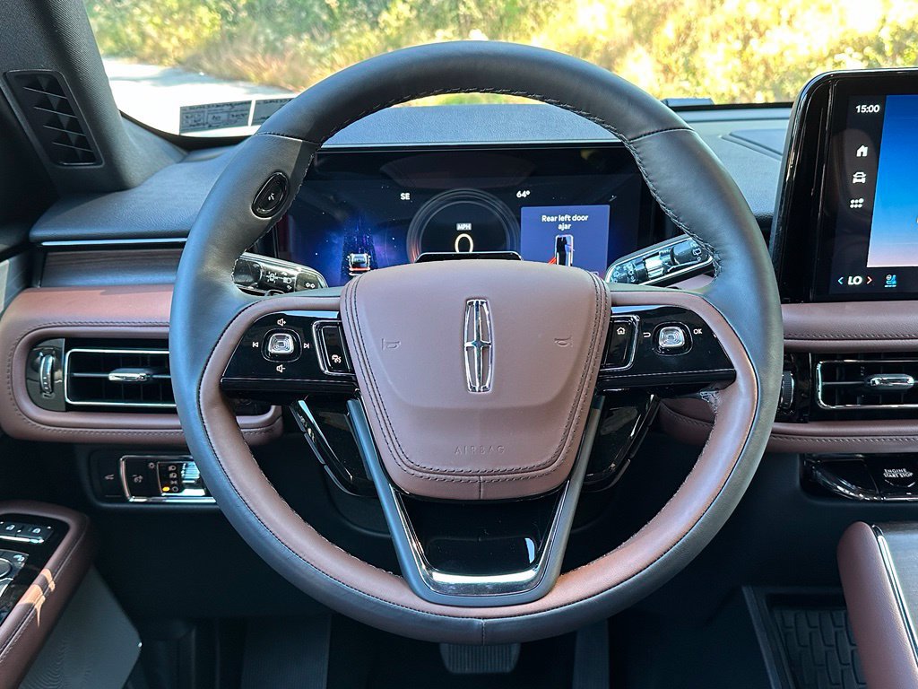 New 2027 Lincoln Aviator Reserve AWD/4WD image 8