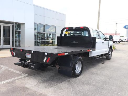 Certified 2025 Ford F350 XL AWD/4WD image 4