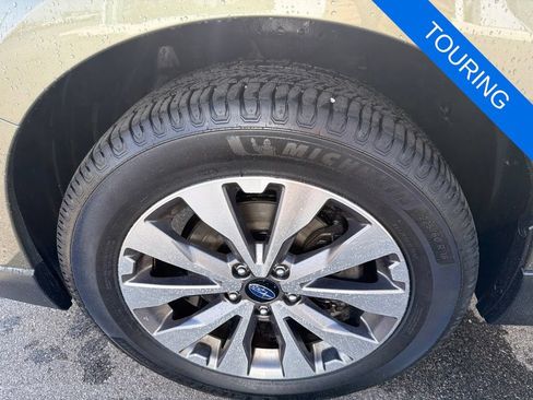 Used 2019 Subaru Outback 2.5i Touring w/ Popular Package #3A AWD/4WD image 31