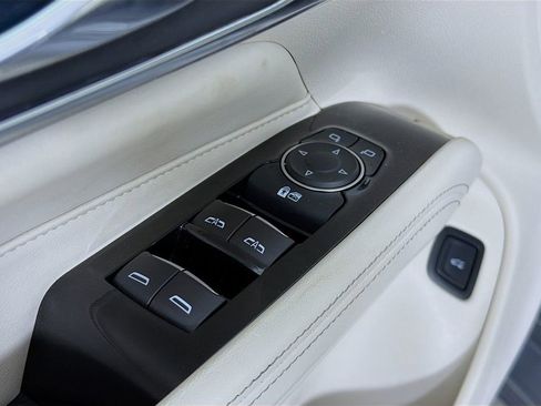 Used 2022 Cadillac CT4 Premium Luxury w/ Climate Package image 20