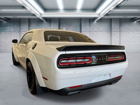 Used 2022 Dodge Challenger R/T Scat Pack RWD image 26