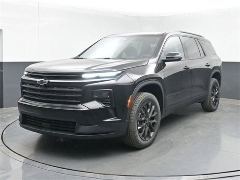 New 2026 Chevrolet Traverse LT image 10